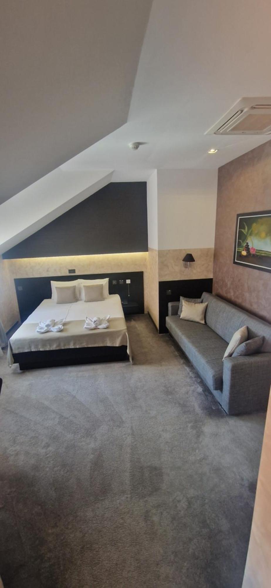 Garni Hotel Zen Free Parking Ni Esterno foto