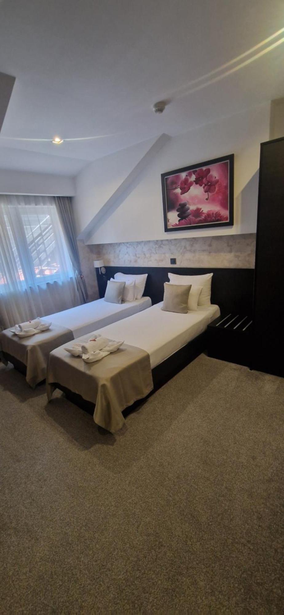 Garni Hotel Zen Free Parking Ni Esterno foto