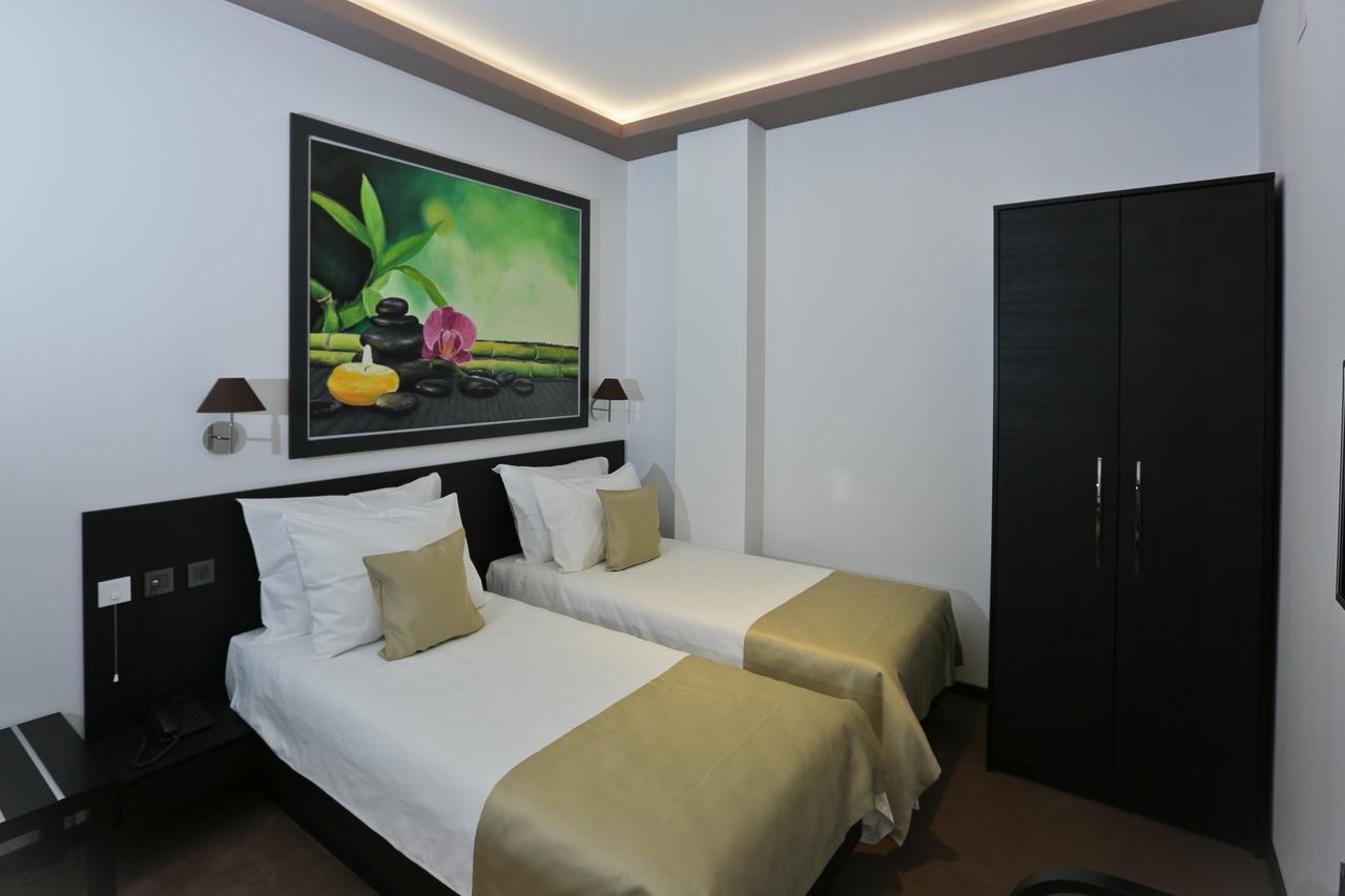 Garni Hotel Zen Free Parking Ni Esterno foto